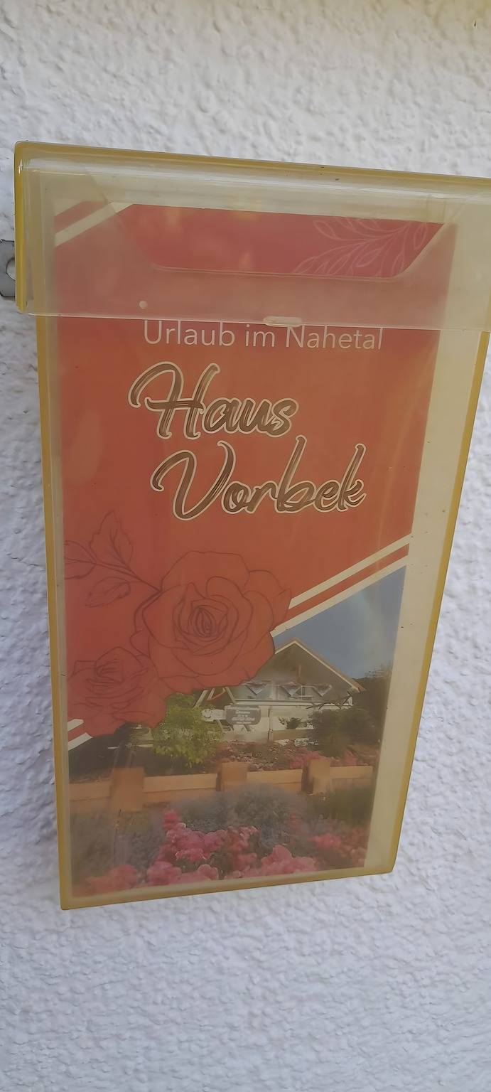 Ganze Wohnung, Apartment „Rosentraum“ mit privater Terrasse, Garten und Wlan in Kirn, Landkreis Bad Kreuznach