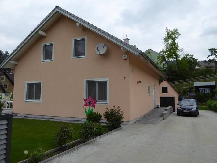Ferienwohnung für 5 Personen, mit Garten