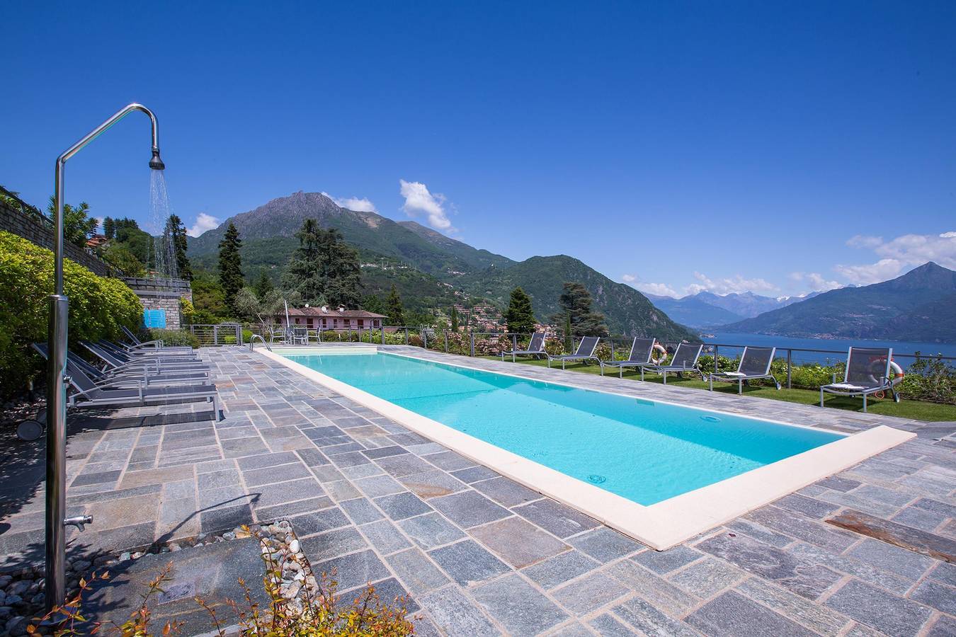 Ganze Wohnung, Ferienwohnung für 4 Personen mit Terrasse in Menaggio, Gemeinde Menaggio