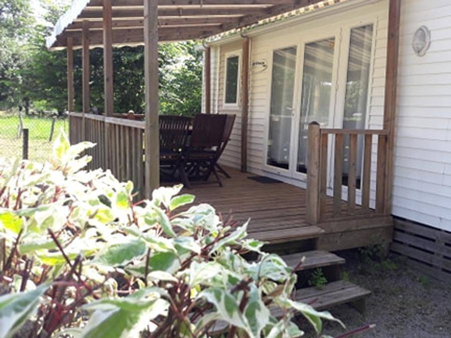 Camping Le Chapeau Chinois - Mobilhome 6 personnes - Evasion 3 chambres - 35m² in Villersexel, Haute-Saône