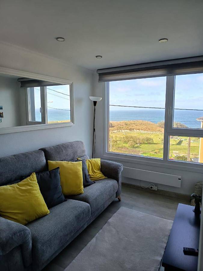 Location de vacances pour 2 personnes, avec vue et jardin à Cervo (Espagne)