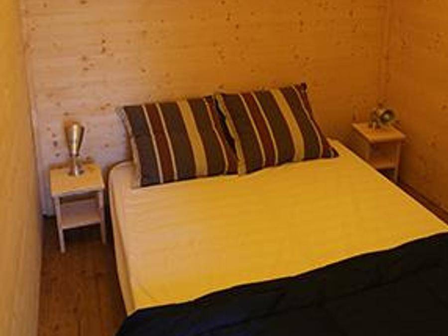 Flower Camping La Plage - Safarizelt 4 personen - Holzhütte Lodge auf Stelzen Standard 34m² (2 Zimmer), davon überdachte Terrasse 11m² 4 Pers. in Treignac, Tulle und Umgebung