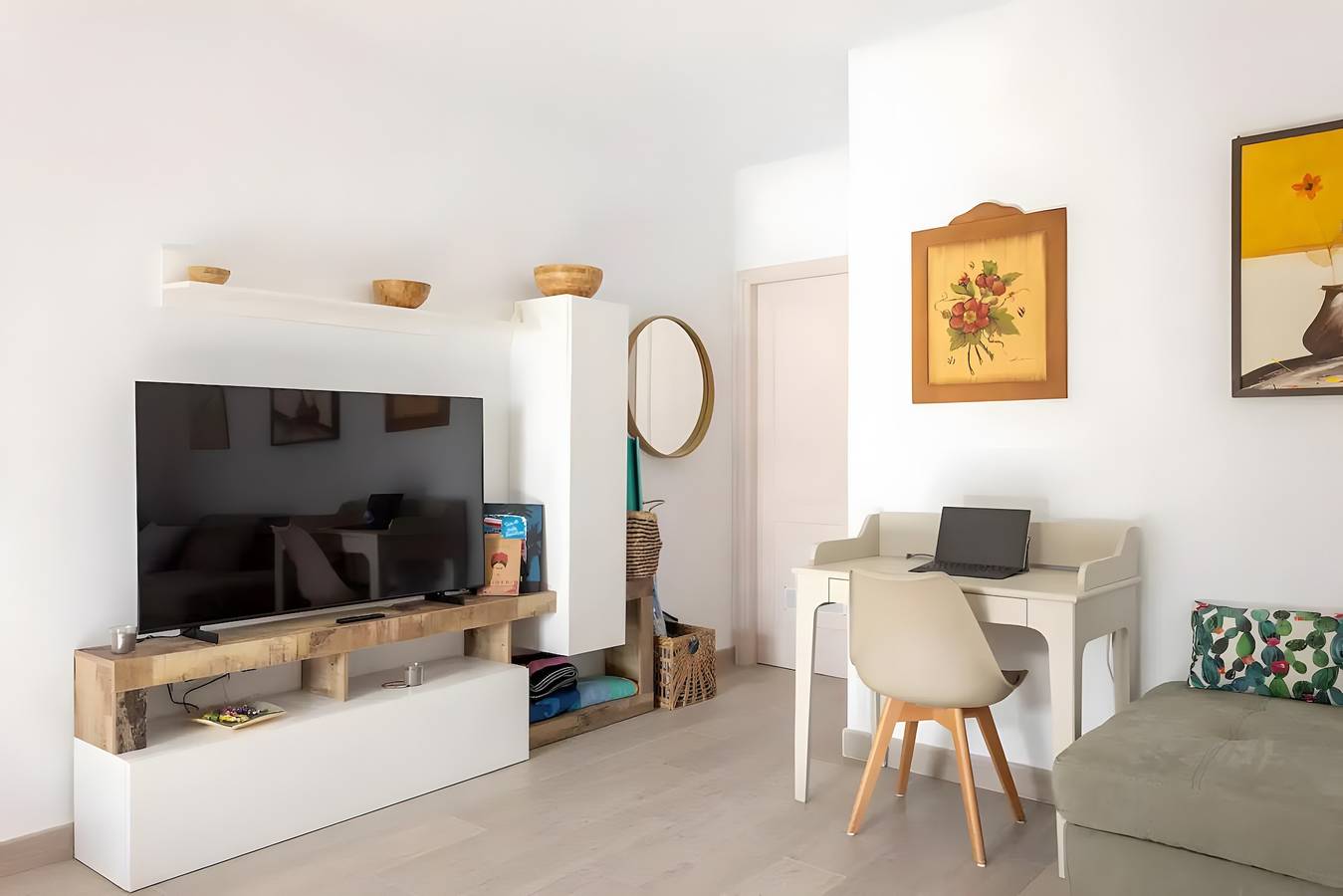 Ganze Wohnung, Ferienwohnung 'South Side Paradise' mit Meerblick, Balkon und Wlan in La Jaca, Arico