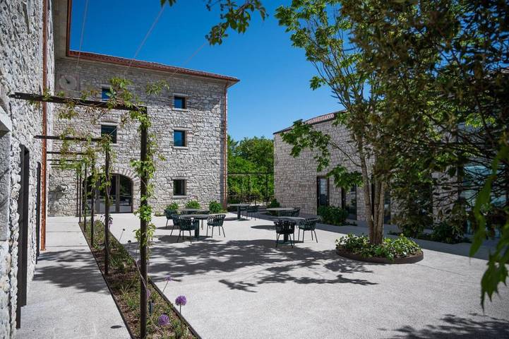 Casa vacanza per 2 persone, con Terrazza e Giardino nonché Piscina a Valdobbiadene
