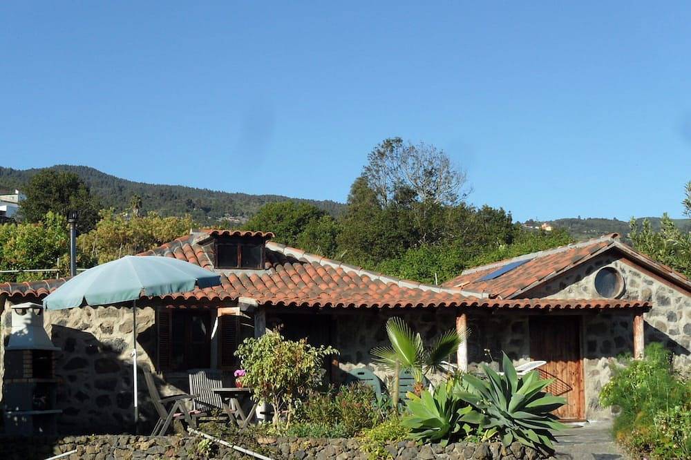Finca Cueva del Viento in Cueva del Viento, Icod de los Vinos