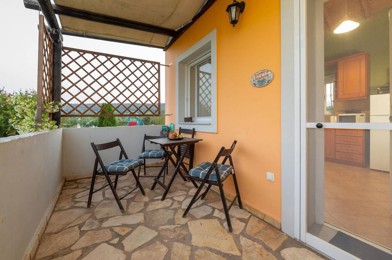 Μαργαρίτα/Margarita near to sea with heating pool in Peloponnes