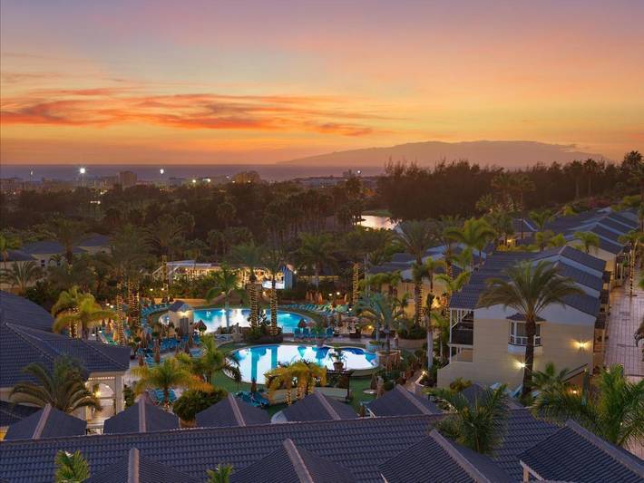 Hôtel pour 4 personnes, avec Balcon et Terrasse ainsi que Jardin et Bassin pour enfant à Tenerife - 2