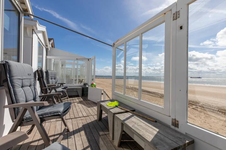 Strandhaus für 6 Personen, mit Terrasse und Seeblick sowie Balkon/Terrasse in Zeeland - 4
