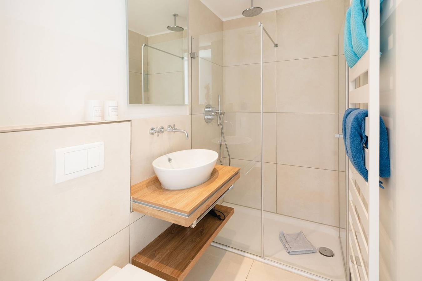Moderne Ferienwohnung für 2 Personen, Neubau in Strandnähe — Bild 4