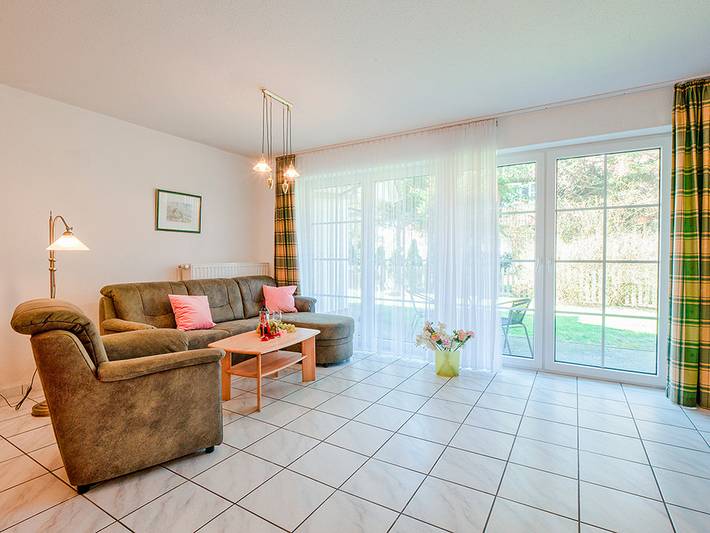 Ferienwohnung für 2 Personen, mit Terrasse und Balkon/Terrasse, mit Haustier auf Fischland - Darß - Zingst - 4