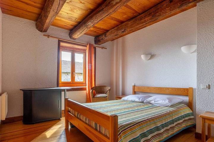 Location de vacances pour 6 personnes, avec balcon et jardin à Marsac-en-Livradois - 2