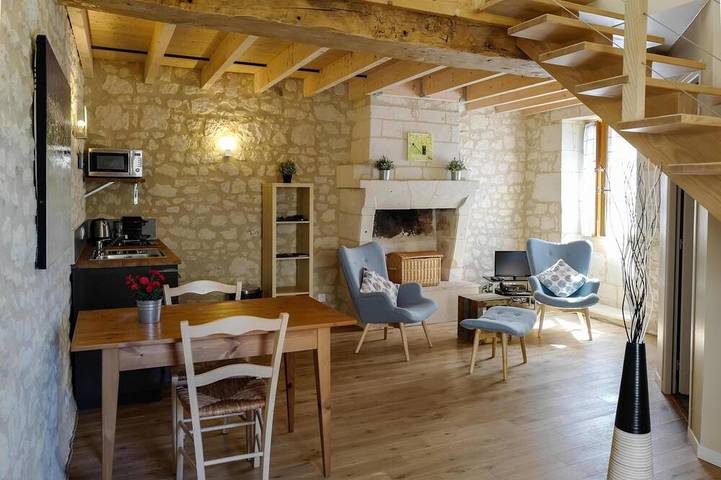 Gîte pour 2 personnes, avec Jardin à Ligré