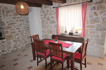 Apartament Wakacyjny dla 8 osoby w Ljubac, Zadar, Zdjęcie 2