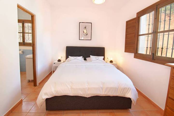 Villa Roble –  8 Personen, beheizter Pool & haustierfreundlich in Comares, Cordillera Penibética