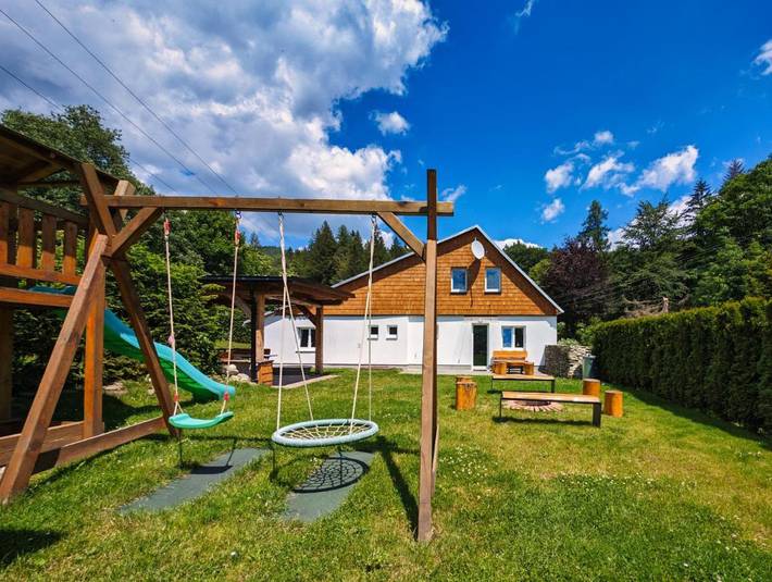 Chalet für 12 Personen, mit Ausblick und Garten - 1