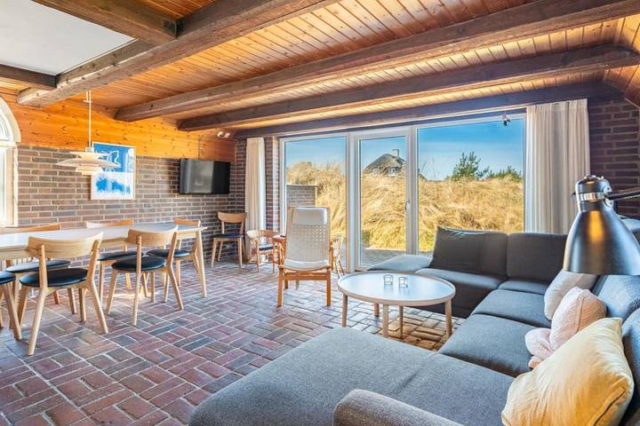 Ferienhaus in der Nähe der Wellen der Nordsee. in Henne, Varde