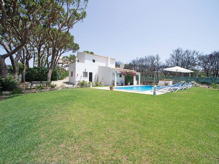 Holiday home for 6 people, with garden in Portugal