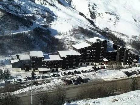Geheel appartement, Appartement 4 personen in Les Ménuires met uitzicht op de bergen in Les Menuires, Saint-Martin-de-Belleville