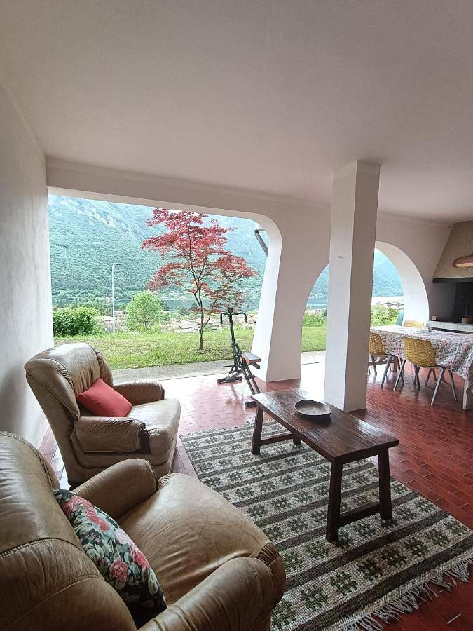 Geheel vakantieappartement, B&B le rose in Idro, Garda Bergen