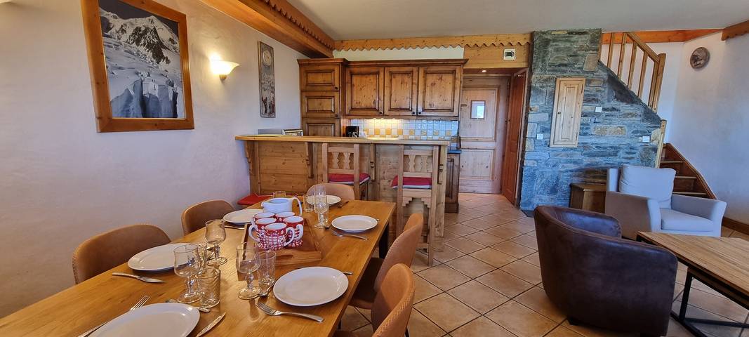 Gîte pour 8 personnes, avec balcon/terrasse et piscine dans Aime 2000 - 3