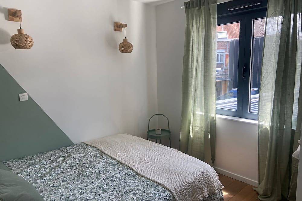 Charming house + Swimming pool + Spa in Comines, Lille und Umgebung