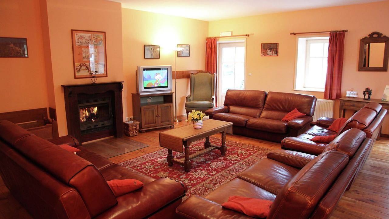 Ferienhaus für 36 Personen (325 m²) in Anhée Denée in Anhée, Regio Namur