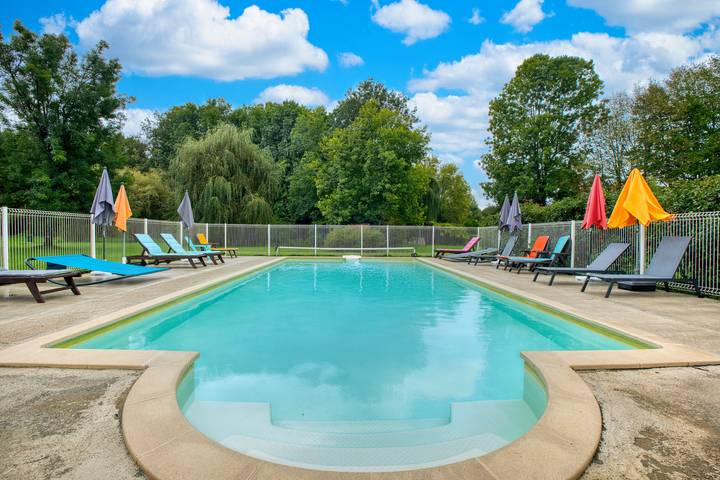 Location de vacances pour 6 personnes, avec jardin, animaux acceptés à Varaignes - 3