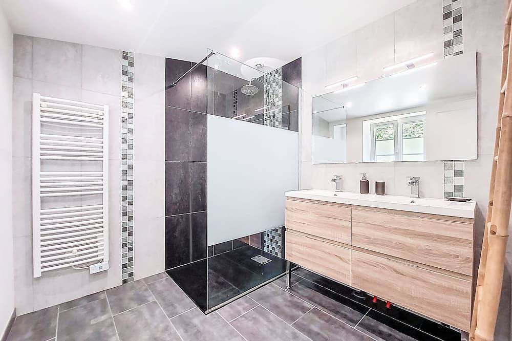 La Cheneraie by Interhome in Naujac-sur-Mer, Lesparre-Médoc und Umgebung