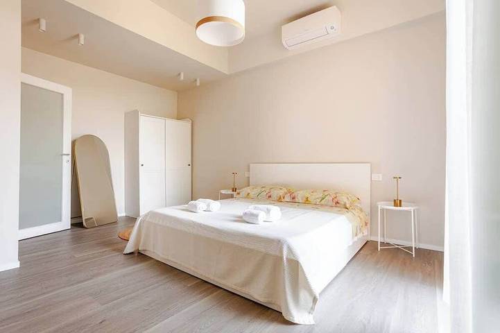 Appartement entier, [lake a dream] luxury 2 bath prv park 5 min lake in Arona (Lago Maggiore), Commune de Arona