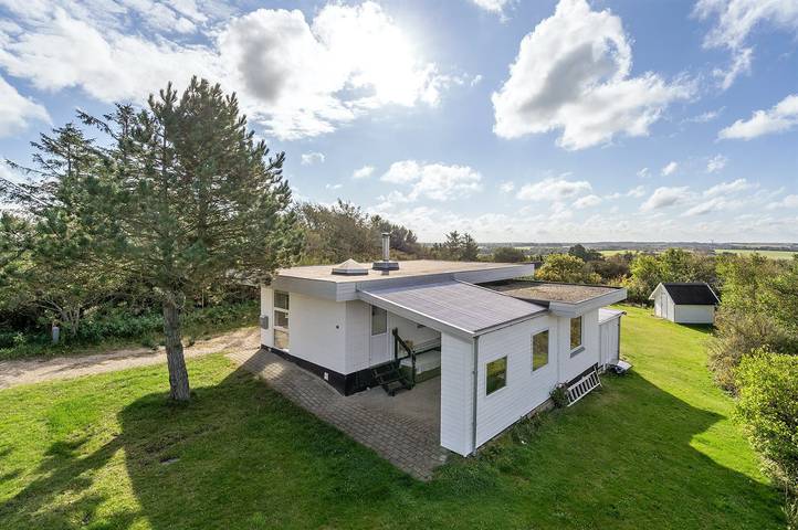 Ferieudlejning for 6 personer, med terrasse, husdyr tilladt i Toftum Bjerge