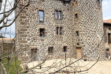 Château pour 12 personnes en Haute-Loire