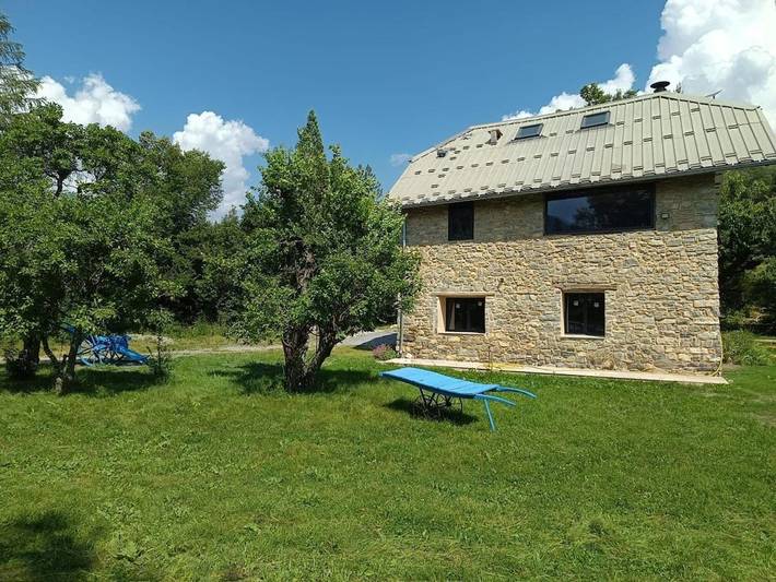 Casa rural para 10 personas, con jardín y vistas - 1