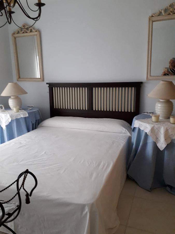 Casa de vacaciones para 4 personas, con vistas además de jardín y piscina en Peñíscola