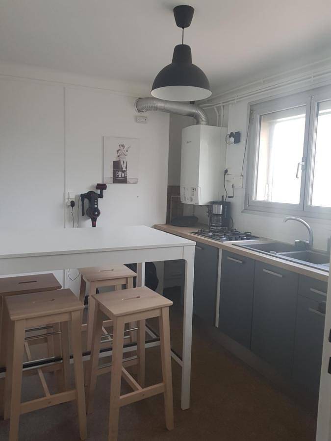 Appartement entier, Appartement calme 3 chambres avec lit double Wifi - Parking facile in Vandœuvre-lès-Nancy, Région de Nancy