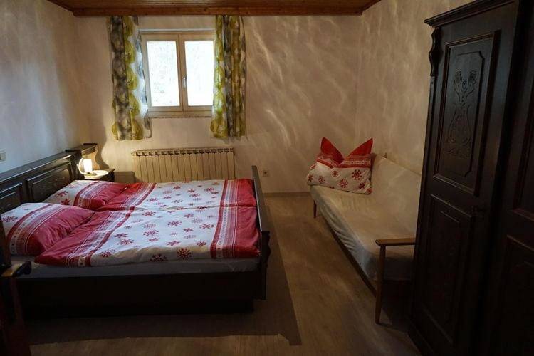 Two-Bedroom Chalet in St. Koloman, Tennengau
