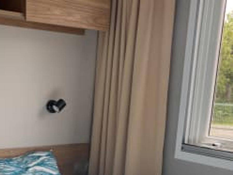 Camping Siblu La Pignade - Funpass inclus - Mobilhome 8 personnes - Bien-être 3ch 8p Premium clim in La Tremblade, Côte de Beauté