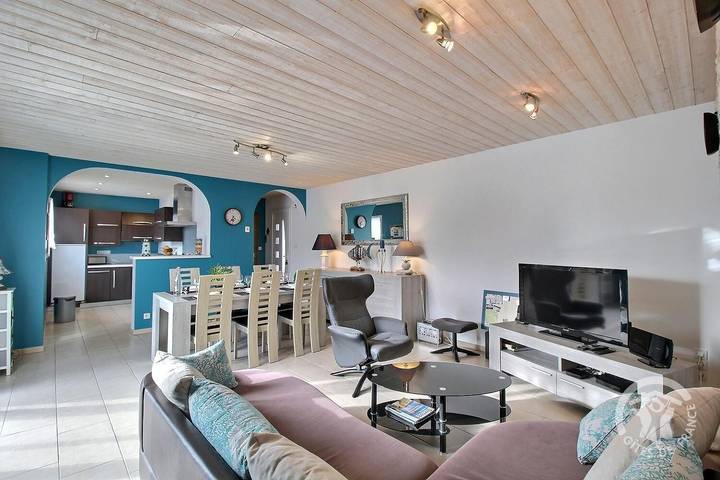 Gîte pour 6 personnes, avec jardin et terrasse, animaux acceptés dans Port Blanc (Penvénan)