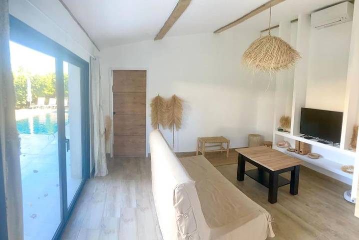 Villa pour 4 personnes, avec piscine ainsi que jardin et sauna à Aix-en-Provence