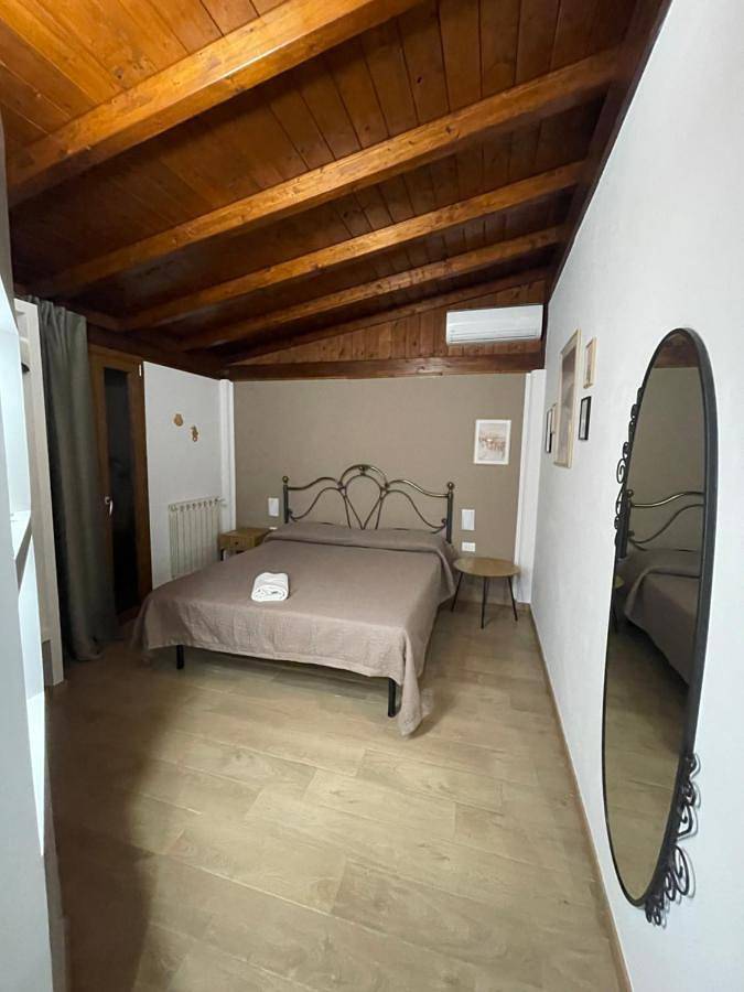Standard Double Room in Nettuno, Provincia di Roma