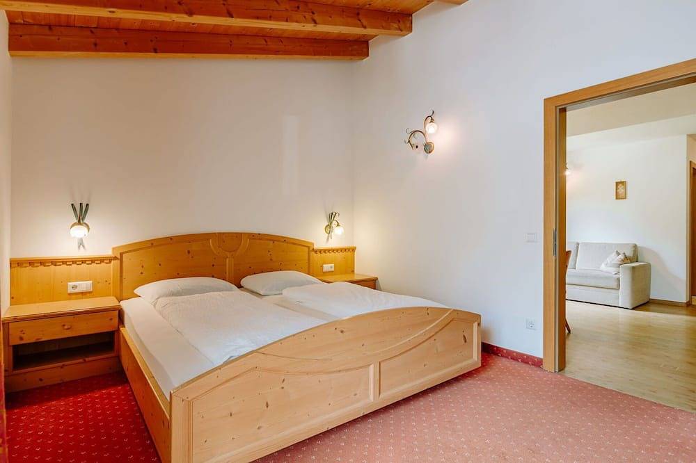 Ganze Wohnung, Schöne Wohnung für 4 Personen mit  W-Lan, Tv, Terrasse, Haustiere erlaubt und Panoramablick in Sulden, Stilfs