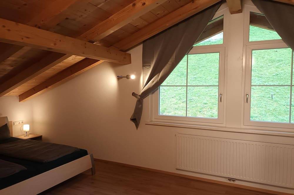 Entire apartment, Apartment Hochgallmigg near Ski Slopes in Fließ, Tyrolean Upperland Region