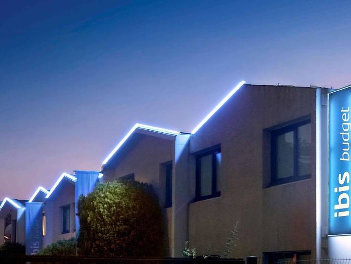 Hôtel pour 3 personnes, avec Terrasse ainsi que Jardin et Vue