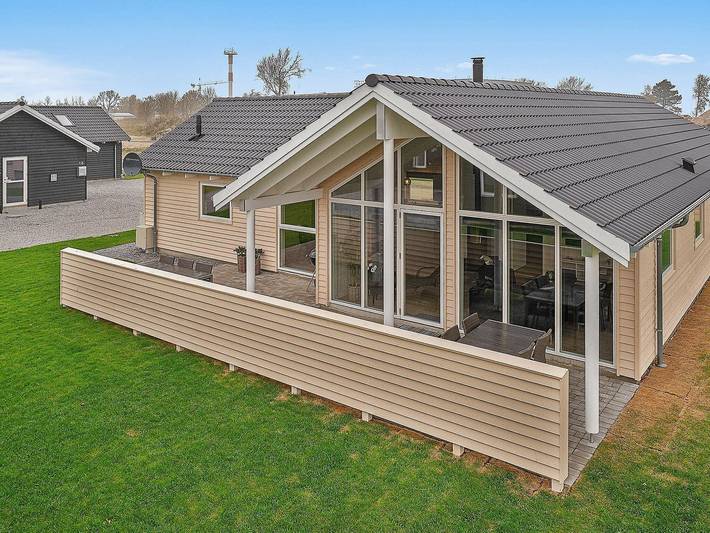 Ferienhaus für 10 Personen, mit Terrasse und Sauna sowie Whirlpool, kinderfreundlich in Olpenitz