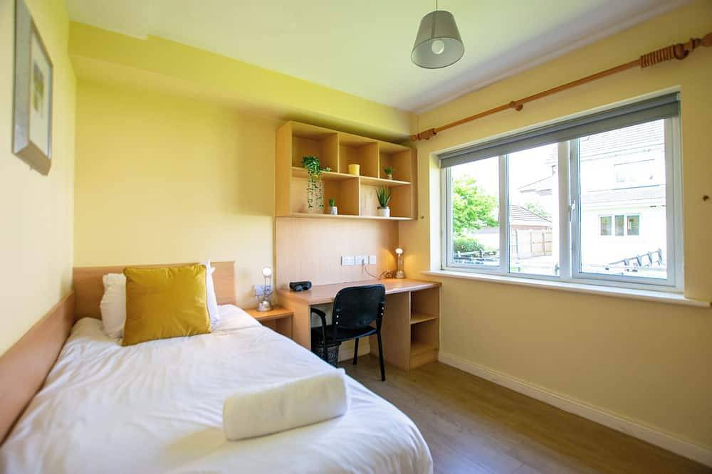 Clean and Spacious Family House in Galway in Galway, County Galway