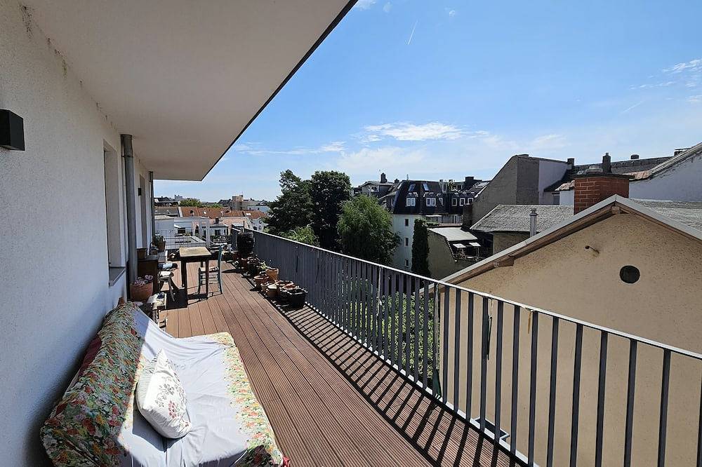 Appartamento intero, Charming artist's home with a special atmosphere, in a luxury complex. in Francoforte, Hesse del Sur