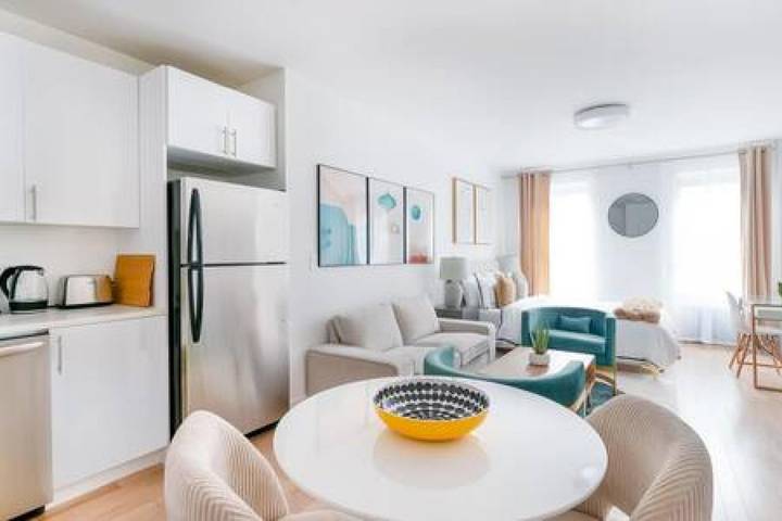 Apartamento entero, 444-4C Newly renovated Studio in Hell's Kitchen in Manhattan, Nueva York