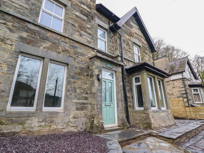 Cottage for 12 people, with garden in Betws-y-Coed