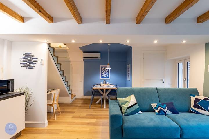 Ferienwohnung für 4 Personen, mit Balkon und Seeblick