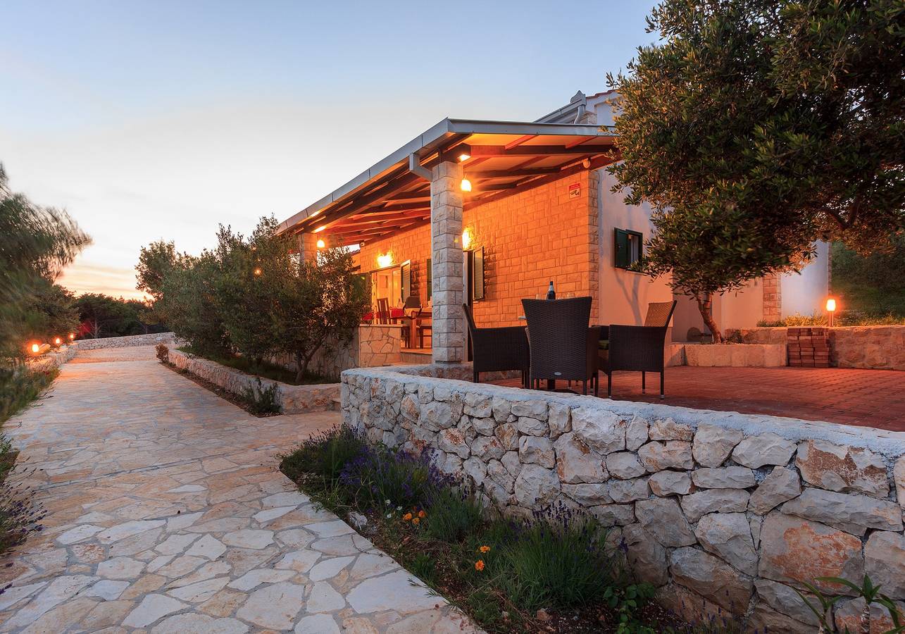Casa vacanza a Ciovo a partire da 449€ a notte