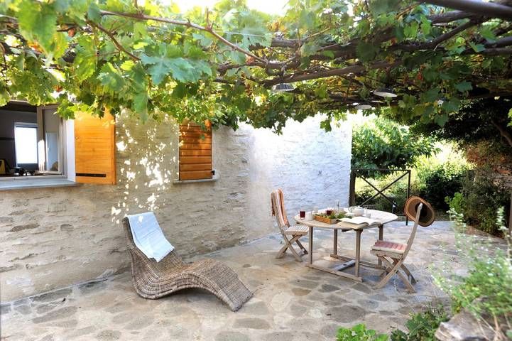 Gîte pour 6 personnes, avec Terrasse à Sisco